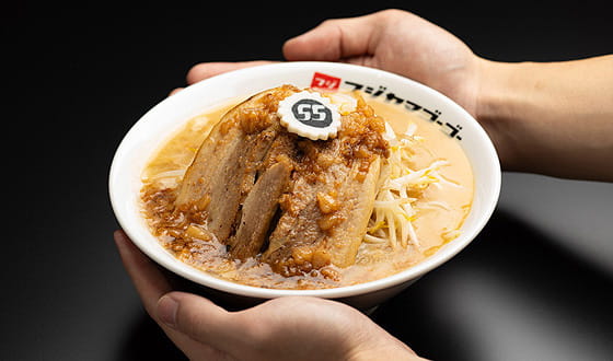 フジヤマ55のラーメン